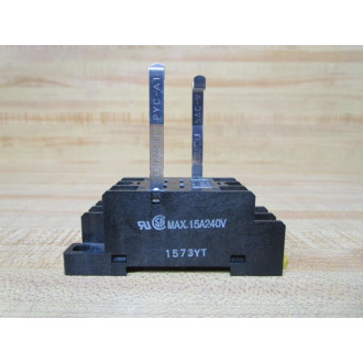 Omron PTF08A Relay Socket . - New No Box