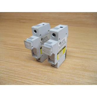 FuseTek DF38-1 Fuse Holder DF381 (Pack of 2) - Used