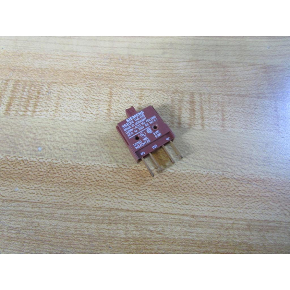 Siemens 3SB24 04-0B Contact Block 3SB24040B - New No Box