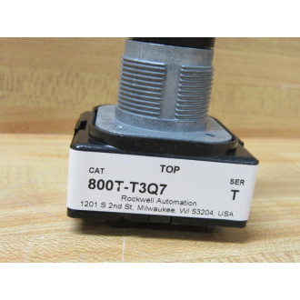 Allen Bradley 800T-T3Q7 Toggle Switch 800TT3Q7 WMounting Hardware - New No Box