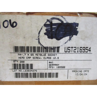 189588 Socket Head Cap Screw M4-.7X65 (Pack of 106)