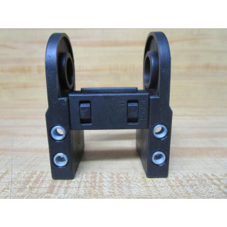 Igus 2220.10 Energy Chain Connector 225.040 (Pack of 6) - New No Box