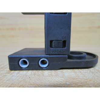 Igus 2220.10 Energy Chain Connector 225.040 (Pack of 6) - New No Box