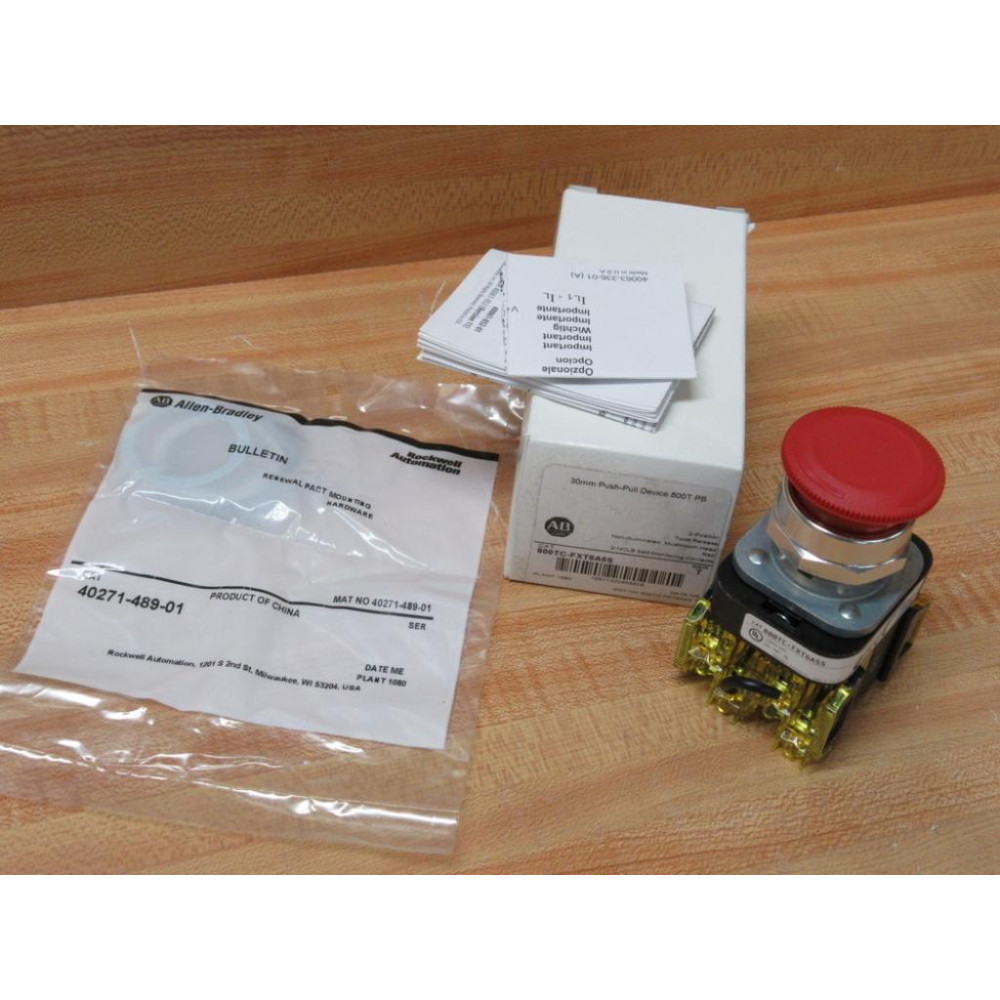 Allen Bradley 800TC-FXT6A5S Red Button W(2) 800TC-XD4S