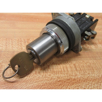 General Electric CR2940UN200V 2-Pos. Key Switch GE - New No Box