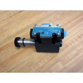Vickers DG4V-3S-2A-M-FW-X5-60 Valve 02-110169 - New No Box