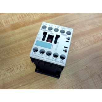 Siemens 3RT1016-1GX21-0AA2 Contactor 3RT10161GX210AA2 - Used