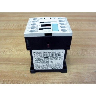Siemens 3RT1016-1GX21-0AA2 Contactor 3RT10161GX210AA2 - Used