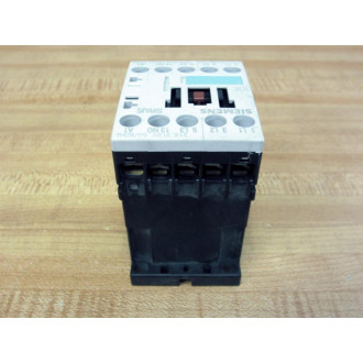 Siemens 3RT1016-1GX21-0AA2 Contactor 3RT10161GX210AA2 - Used