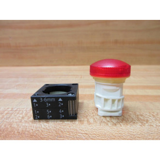 Siemens 3SB3001-6AA20 Red Light 3SB30016AA20 With Holder - New No Box