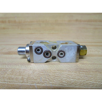 Nordson SA10D Sure Bead Dispensing Applicator - Used