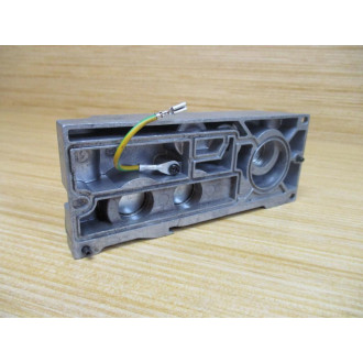 Festo IEPR-03-7.0-P Manifold End Plate 18744 Fittings May Vary - Used