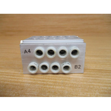 SMC SS5Y3-04C6F-CFK00069 Manifold - Used