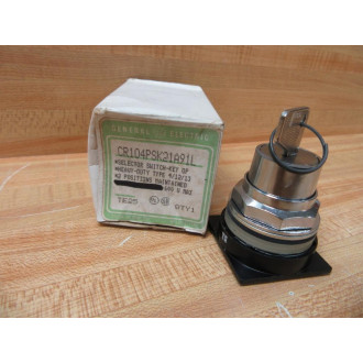 General Electric CR104PSK21A91L Selector Switch GE WO Contact Blocks