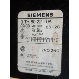 Siemens 3TH8022-0A Relay 3TH80220A 220V - Used