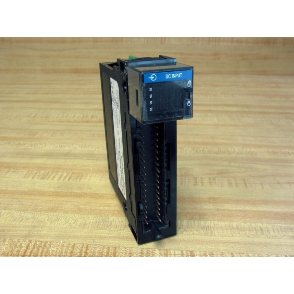 Allen Bradley 1756-IB32 Input Module 1756IB32 Ser.B WO Cover - Used Allen Bradley 1756-IB32 Input Module 1756IB32 Ser.B WO Cover - Used