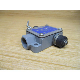 Micro Switch BAF1-3CN18X1 Limit Switch BAF13CN18X1 - Used