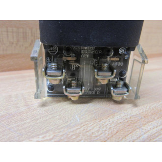 Allen Bradley 800T-FXNP16CA7 Push Button W800T-XA7, 40171-002-01 - New No Box