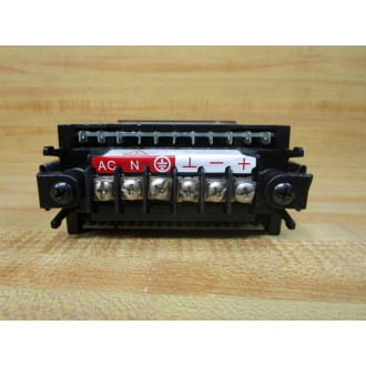 Newport Electronics Q2001-TDF1 Quanta Digital Indicator Q2001TDF1 120VAC - Used
