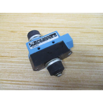 Micro Switch BZE6-RNX1 Limit Switch BZE6RNX1 W Plunger Base - New No Box