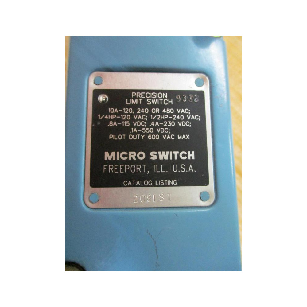 Micro Switch 208LS1 Limit Switch - Used