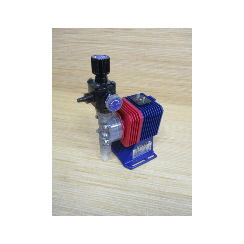 Iwaki EZB16D1-VC Walchem E-Class Metering Pump EZB16D1VC W MFV-SVC-7 - Used