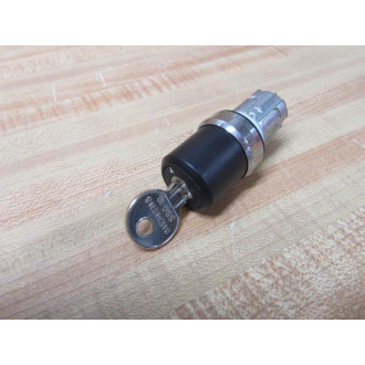 Siemens 3SU1050-5BN01-0AA0 Keyed Switch 3SU10505BN010AA0 - New No Box