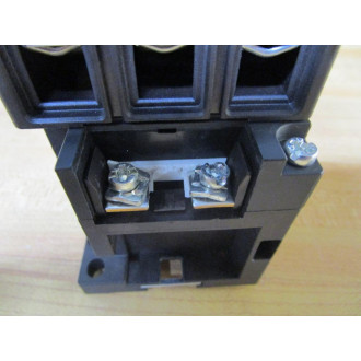 Siemens 3RT1034-1AK60 Power Contactor 3RT10341AK60 Chipped Coil Cover - Used