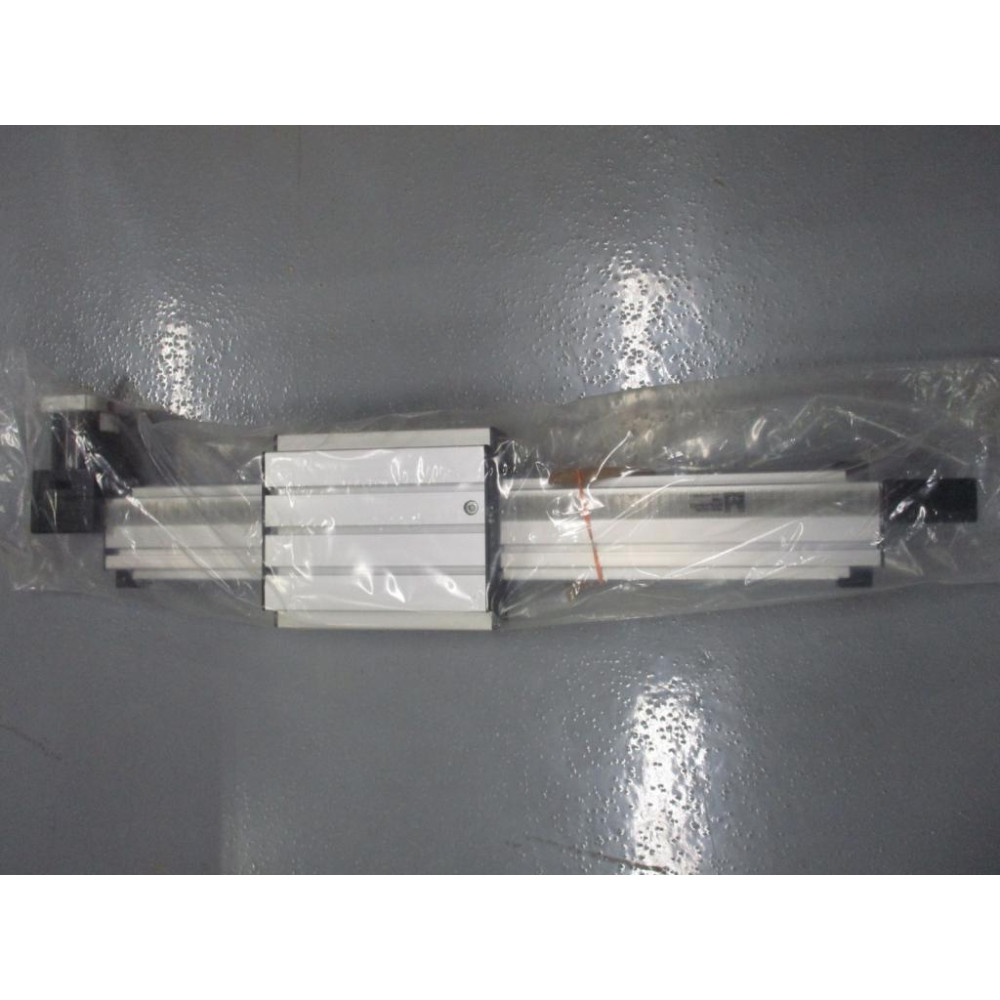 Macron 10186001 Linear Rail Actuator - New No Box
