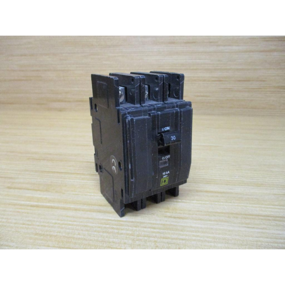 Square D QOU-330 Circuit Breaker 41892 3P 30A - Used Square D QOU-330 Circuit Breaker 41892 3P 30A - Used