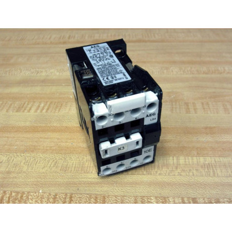AEG LS4-10E 3P Contactor 910-302-623-22 Corner Mounts Only, DIN Rail Damaged - Used