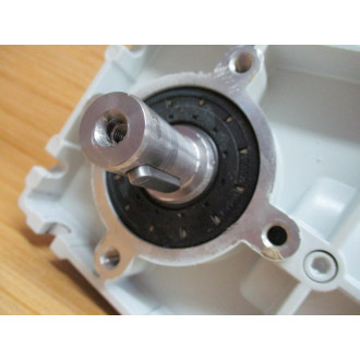Lenze E82MV371-2B001 Frequency InverterMotor Assembly MDEMAXX071-32 - Used