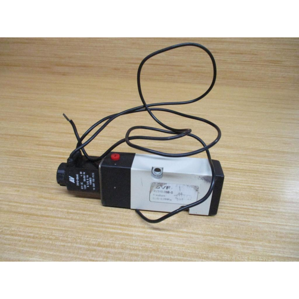 SVF 4V310-08B-S Solenoid Valve 4V31008BS - Used SVF 4V310-08B-S Solenoid Valve 4V31008BS - Used