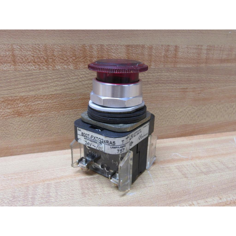 Allen Bradley 800T-FXTQ24RA5 Push Button W800T-XD4, Blank - Used Allen Bradley 800T-FXTQ24RA5 Push Button W800T-XD4, Blank - Used