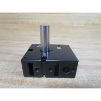 Generic 7795411 Shafted Pulley Assembly WCaptured Keyway