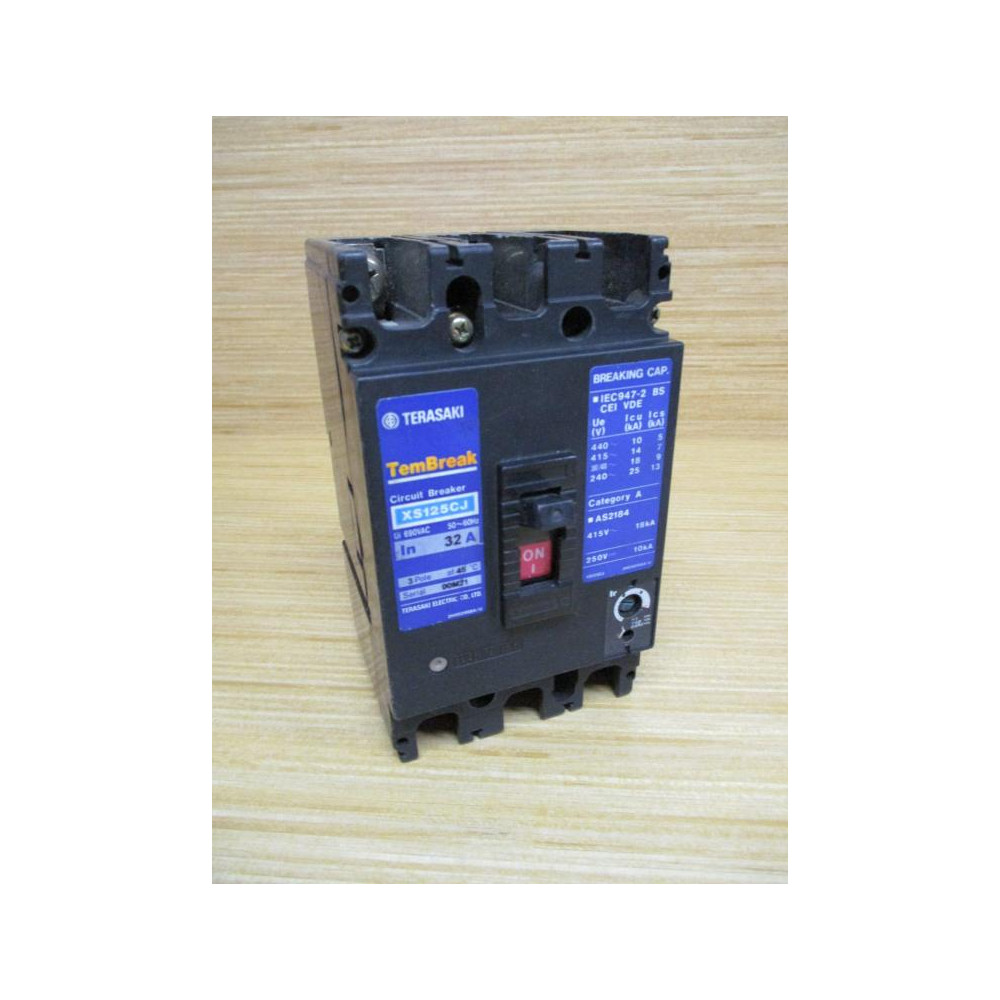 Terasaki XS125CJ-3P-32A 32A Circuit Breaker XS125CJ3P32A - Used