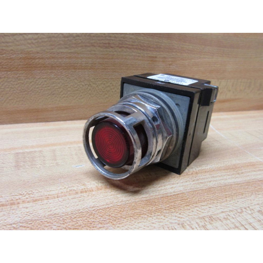 General Electric CR104PBT11R3S2 Illum. Push Button GE - Used