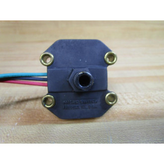MicroSwitch 242PC100G Honeywell Pressure Sensor - Used