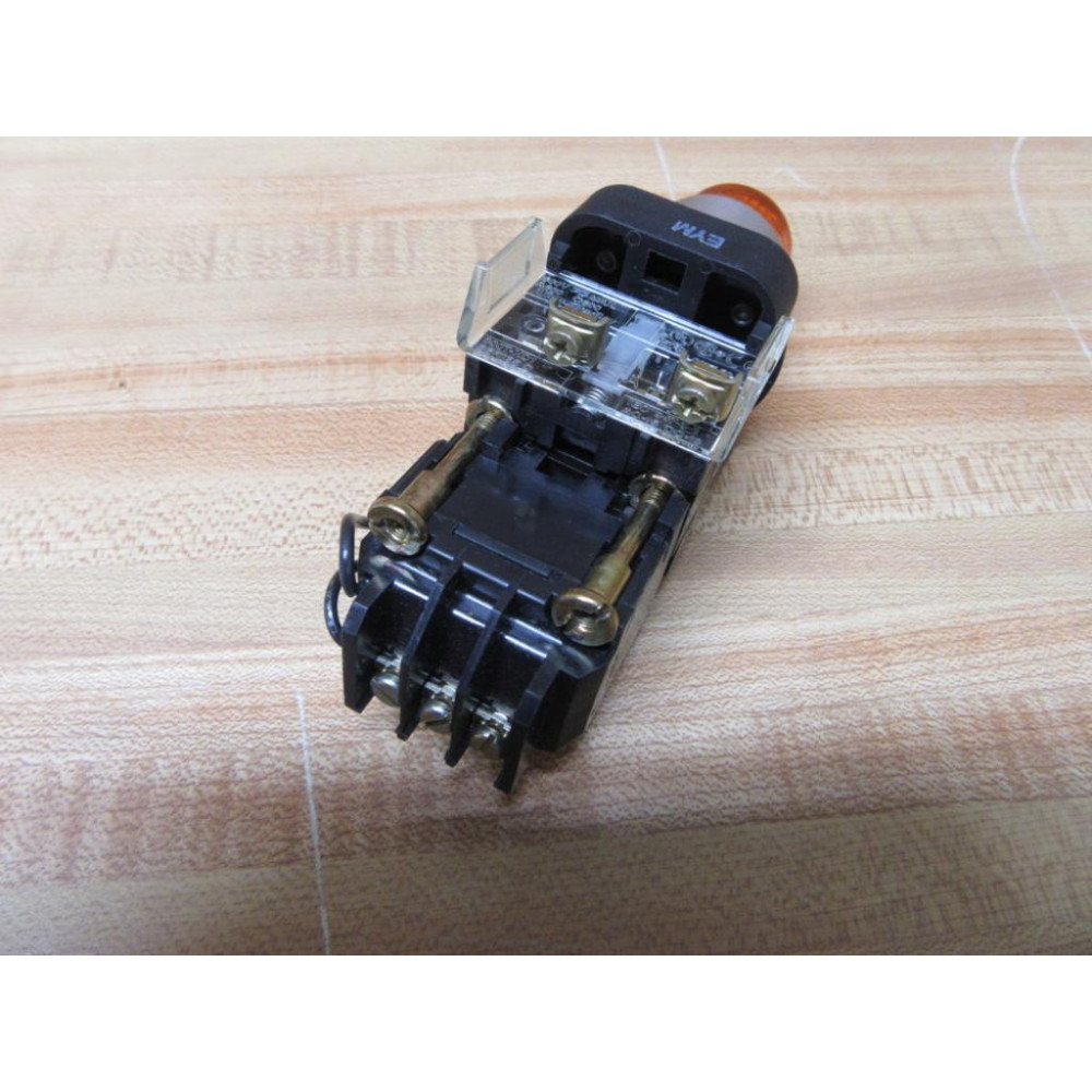 Allen Bradley 800T-PBTH16AD1 Amber Button w800T-N296 800T-N326 XD1 - New No Box