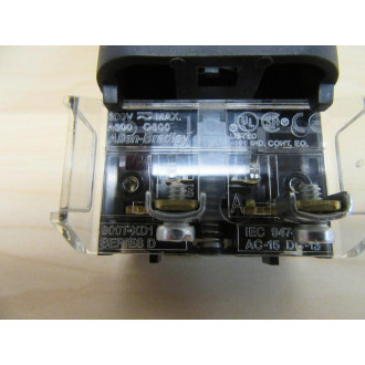 Allen Bradley 800H-DR Pushbutton Red 800H-DR6D1 - Used