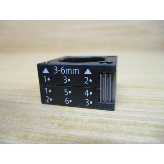 Siemens 3SB3931-0AA Push Button Holder 3SB39310AA - New No Box