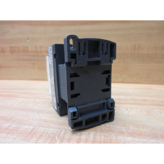 Telemecanique LC1D12-G7 Contactor LC1D12G7 Chipped Housing - Used