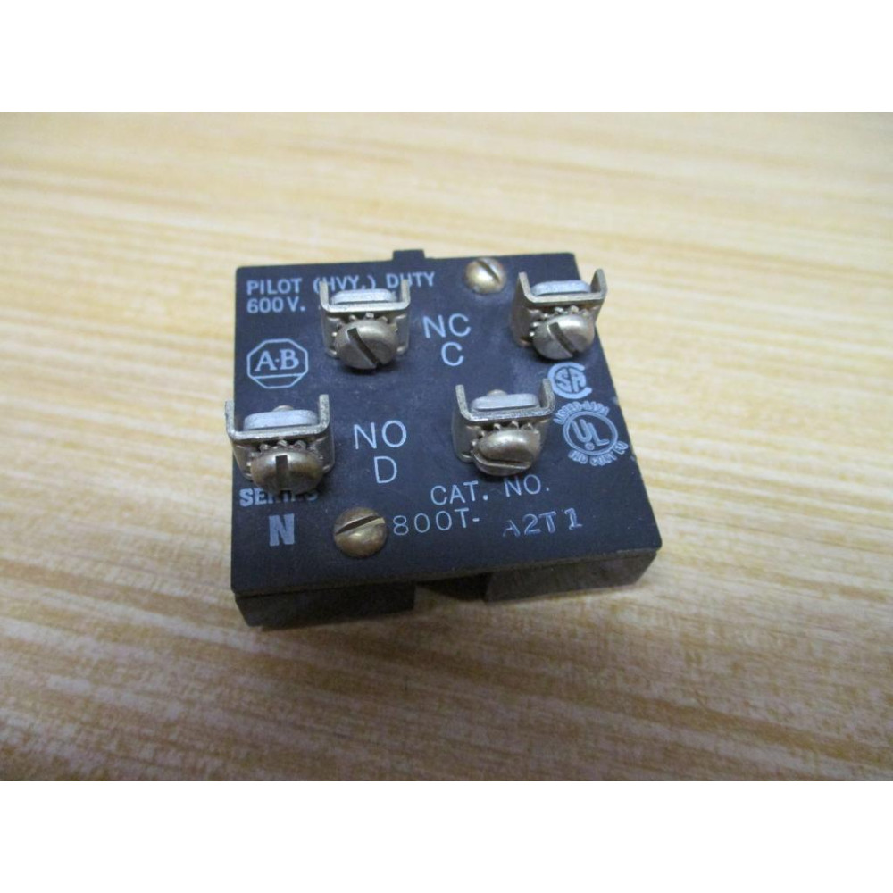 Allen Bradley 800T-A2T1 Push Button 800TA2T1 Contact Only - Used