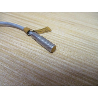 Omron E2E-X1R5E1 Proximity Switch - Used