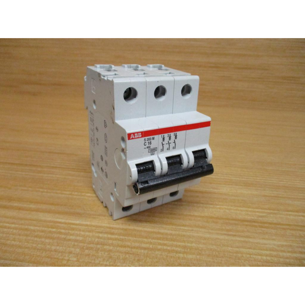 ABB S203M-C16 16A Circuit Breaker S203MC16 Chipped - Used