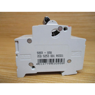 ABB S203-D32 32A Circuit Breaker S203D32 Chipped - Used