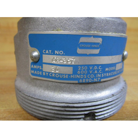 Crouse - Hinds AR-357 Eaton Connector AR357 - New No Box