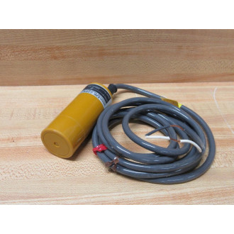 Omron E2K-C25MY2 Capacitive Proximity Switch E2KC25MY2