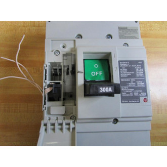 Fuji Electric BW400EAGU3P300 300A Circuit Breaker - Used