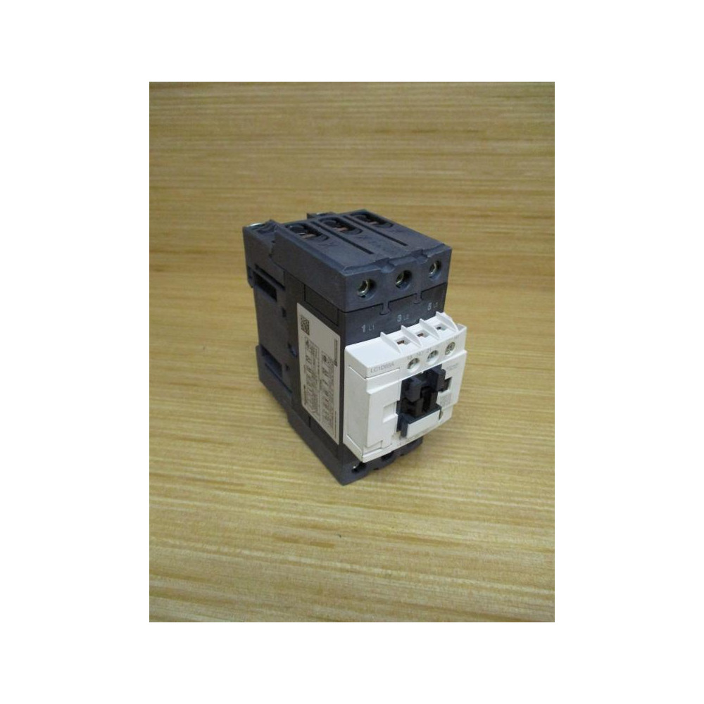 Schneider Electric LC1D65AG7 AC Contactor LC1D65A - New No Box